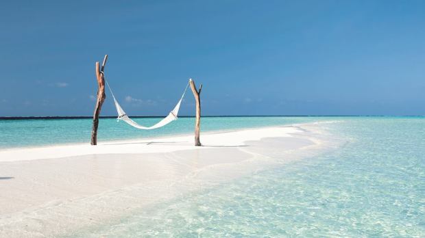 maldives-generic-beach-view-with-hammock